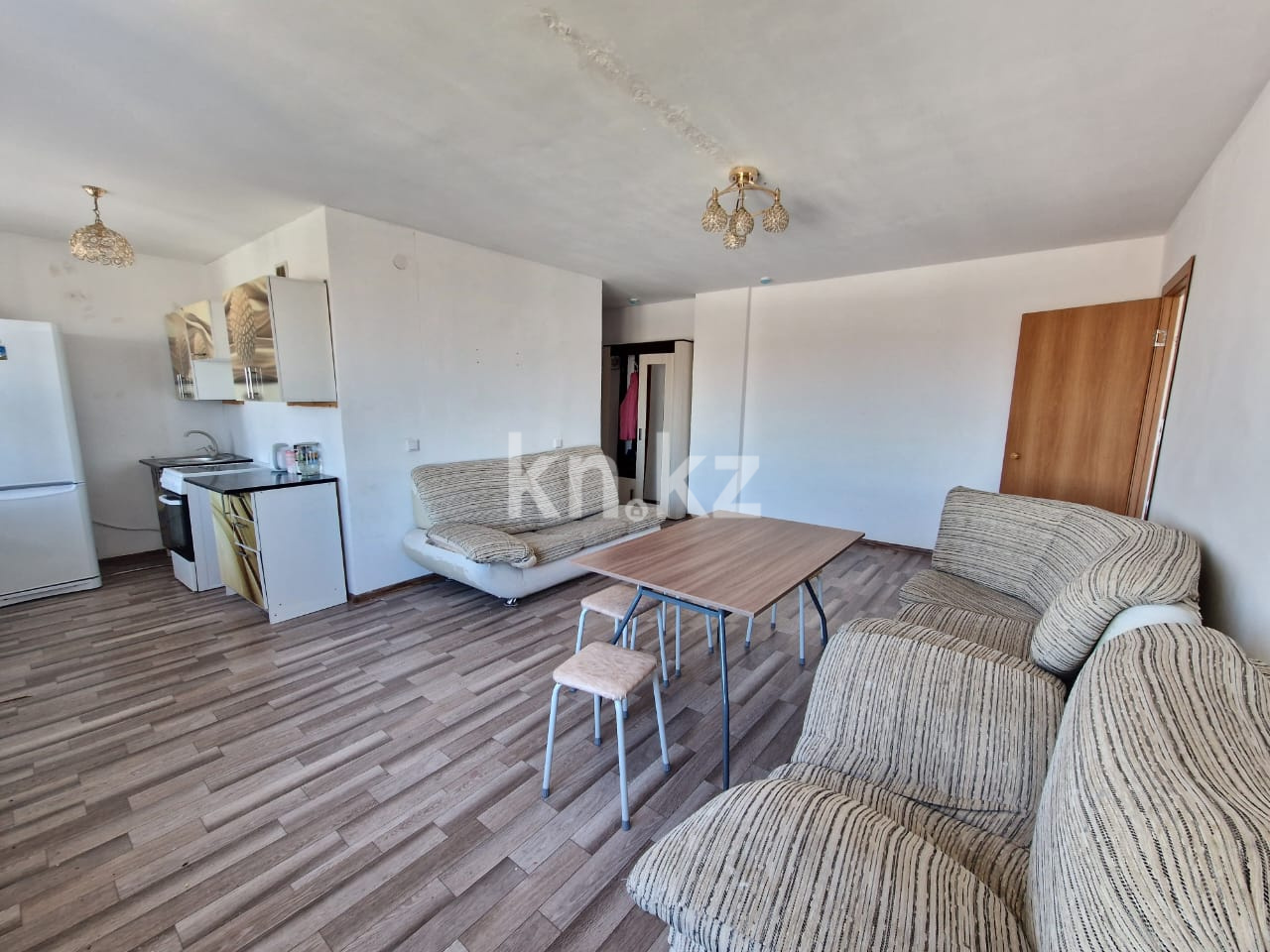 Продажа 2-комнатной квартиры, 53 м², ул. Ашимова, дом  24 в Караганде - фото 3