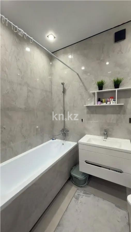 Продажа 2-комнатной квартиры, 65.5 м² в Астане - фото 4