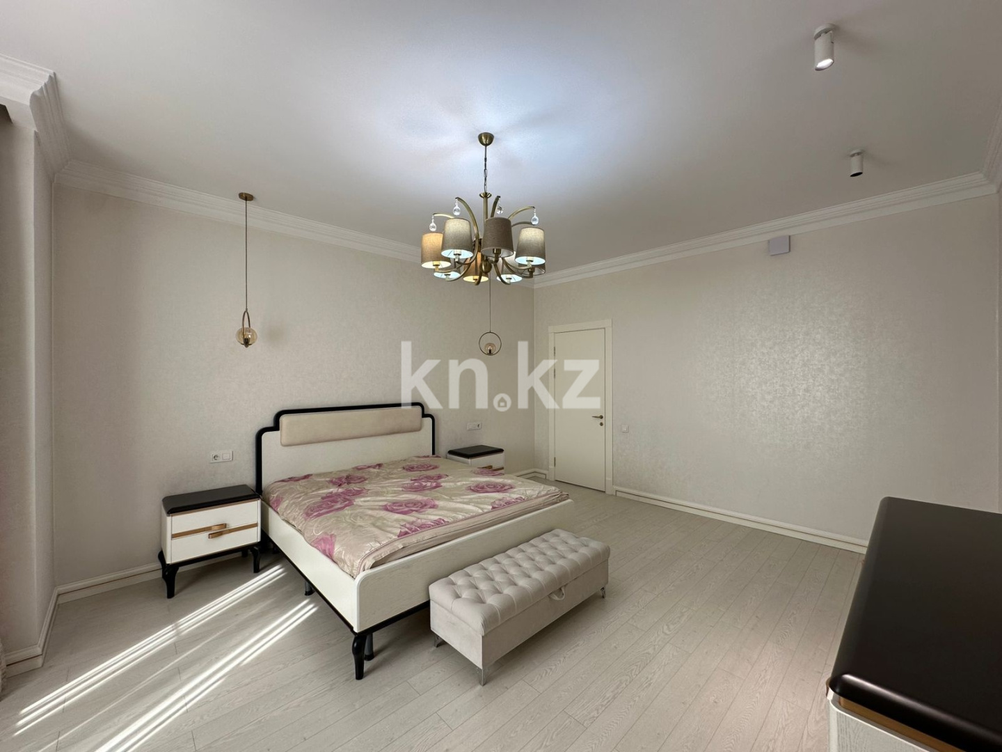 Продажа 5-комнатного дома, 327 м² в Шымкенте - фото 26