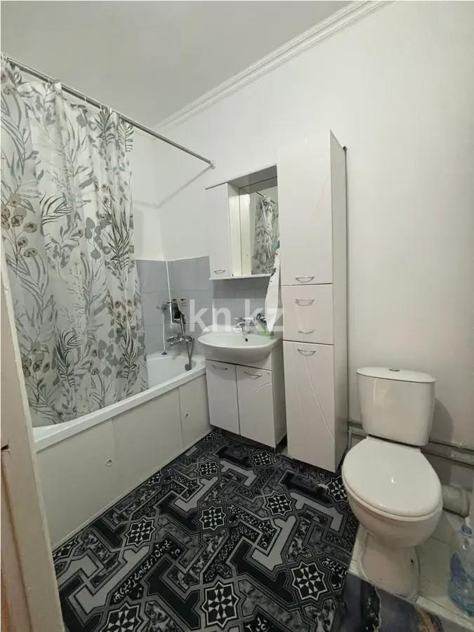 Продажа 1-комнатной квартиры, 40 м², мкр-н Кокжиек, дом  11 в Алматы - фото 3