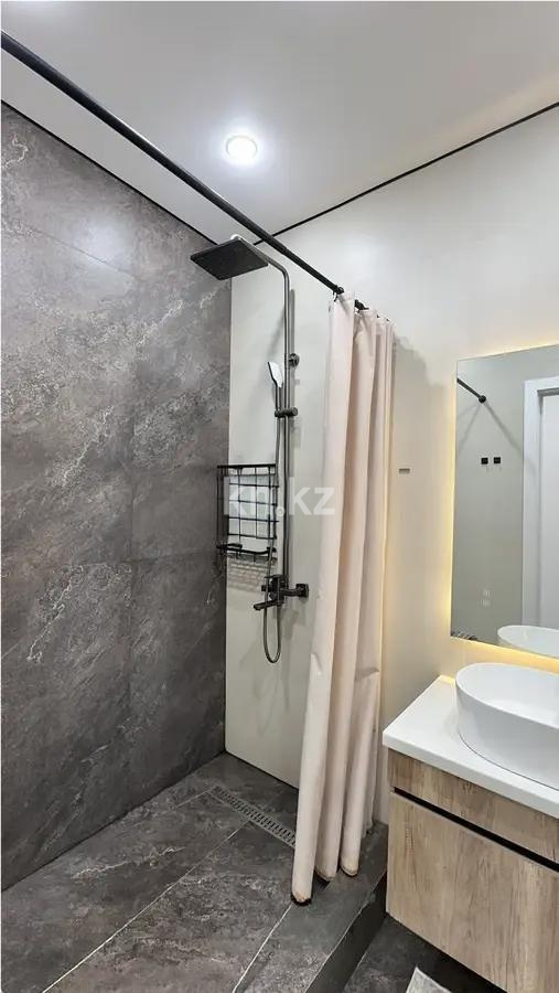 Продажа 3-комнатной квартиры, 73.3 м² в Астане - фото 4