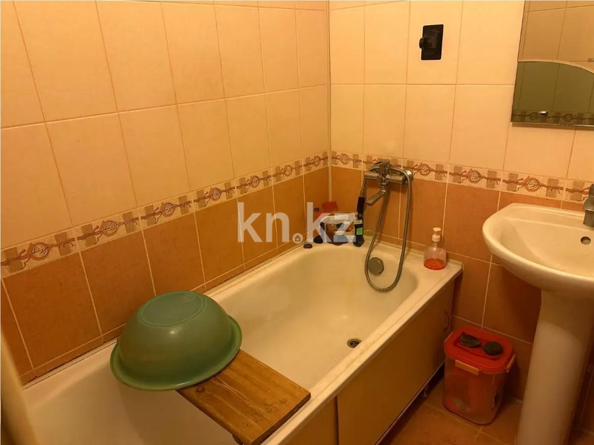 Продажа 2-комнатной квартиры, 61.2 м² в Алматы - фото 4