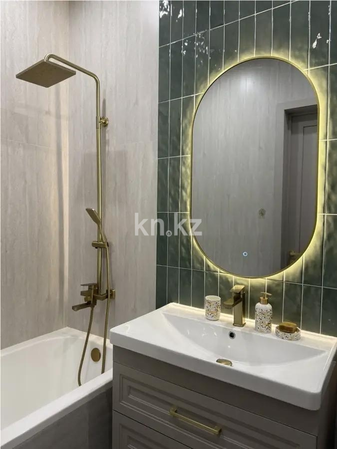 Продажа 2-комнатной квартиры, 63.6 м² в Астане
