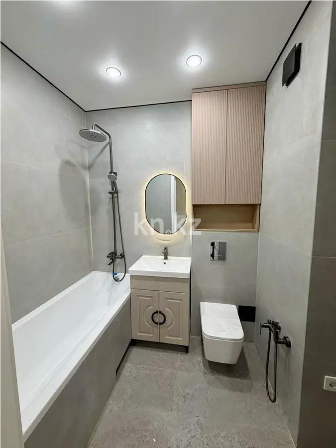 Продажа 2-комнатной квартиры, 65 м² в Алматы - фото 4