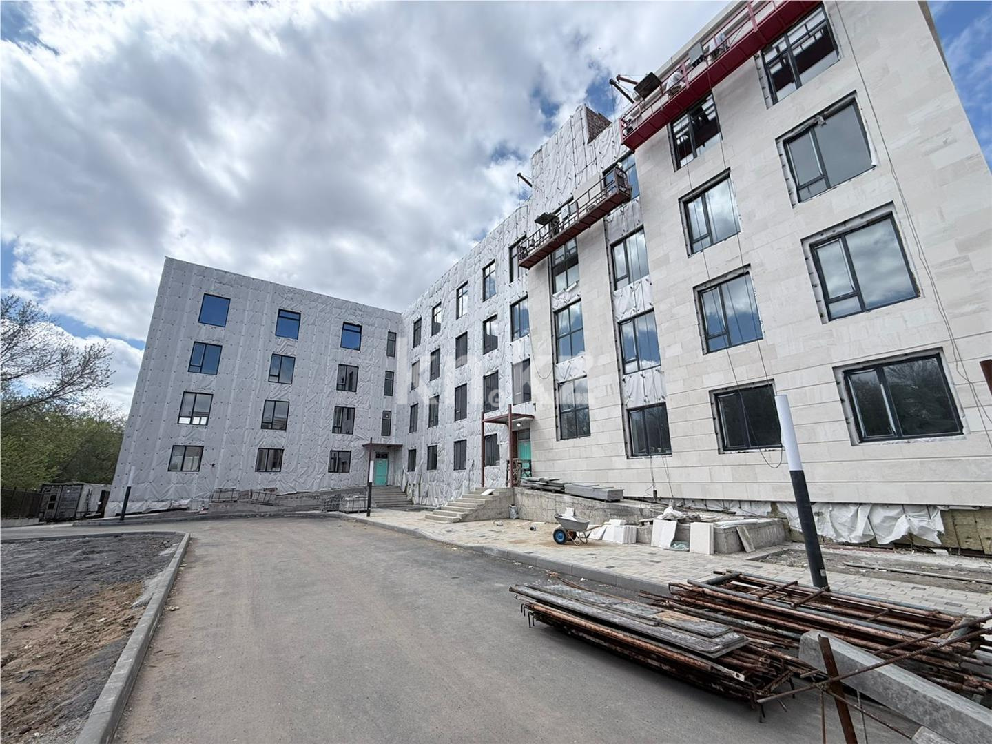 Продажа 2-комнатной квартиры, 68 м² в Караганде - фото 8