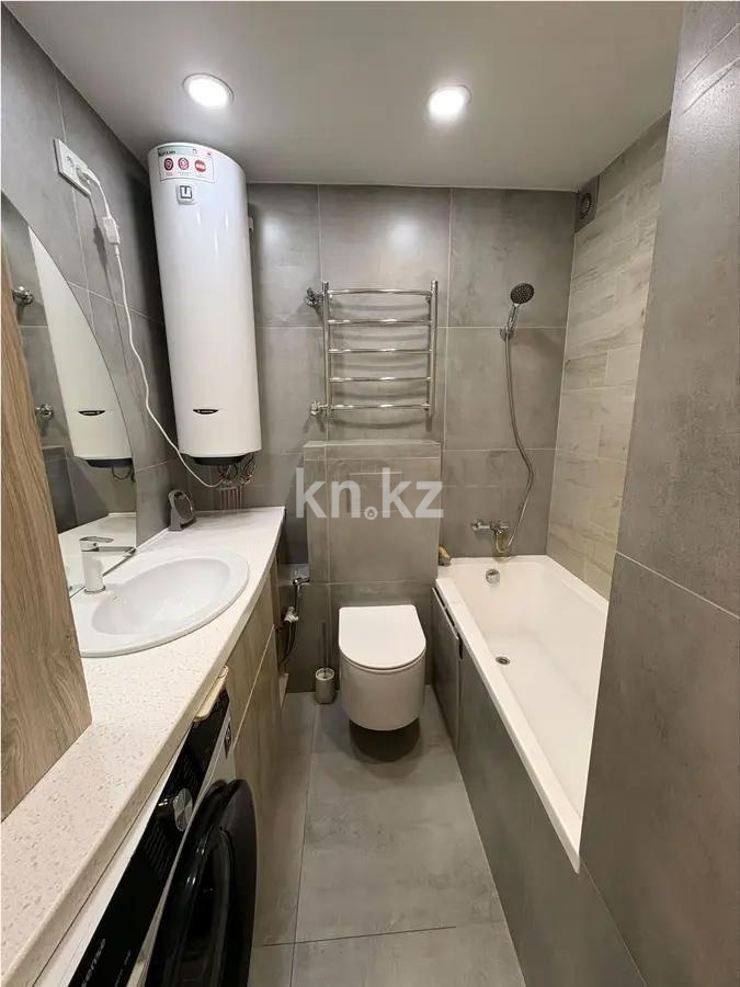 Продажа 2-комнатной квартиры, 52 м², ул. Сатыбалдина, дом  10 в Караганде - фото 4