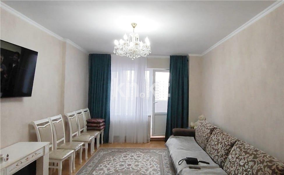 Продажа 3-комнатной квартиры, 90 м², пр. Шахтеров в Караганде