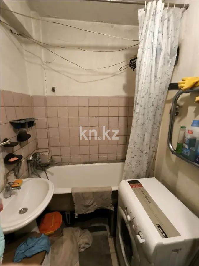 Продажа 2-комнатной квартиры, 43.6 м², мкр. Аксай-2, дом  9А в Алматы - фото 4