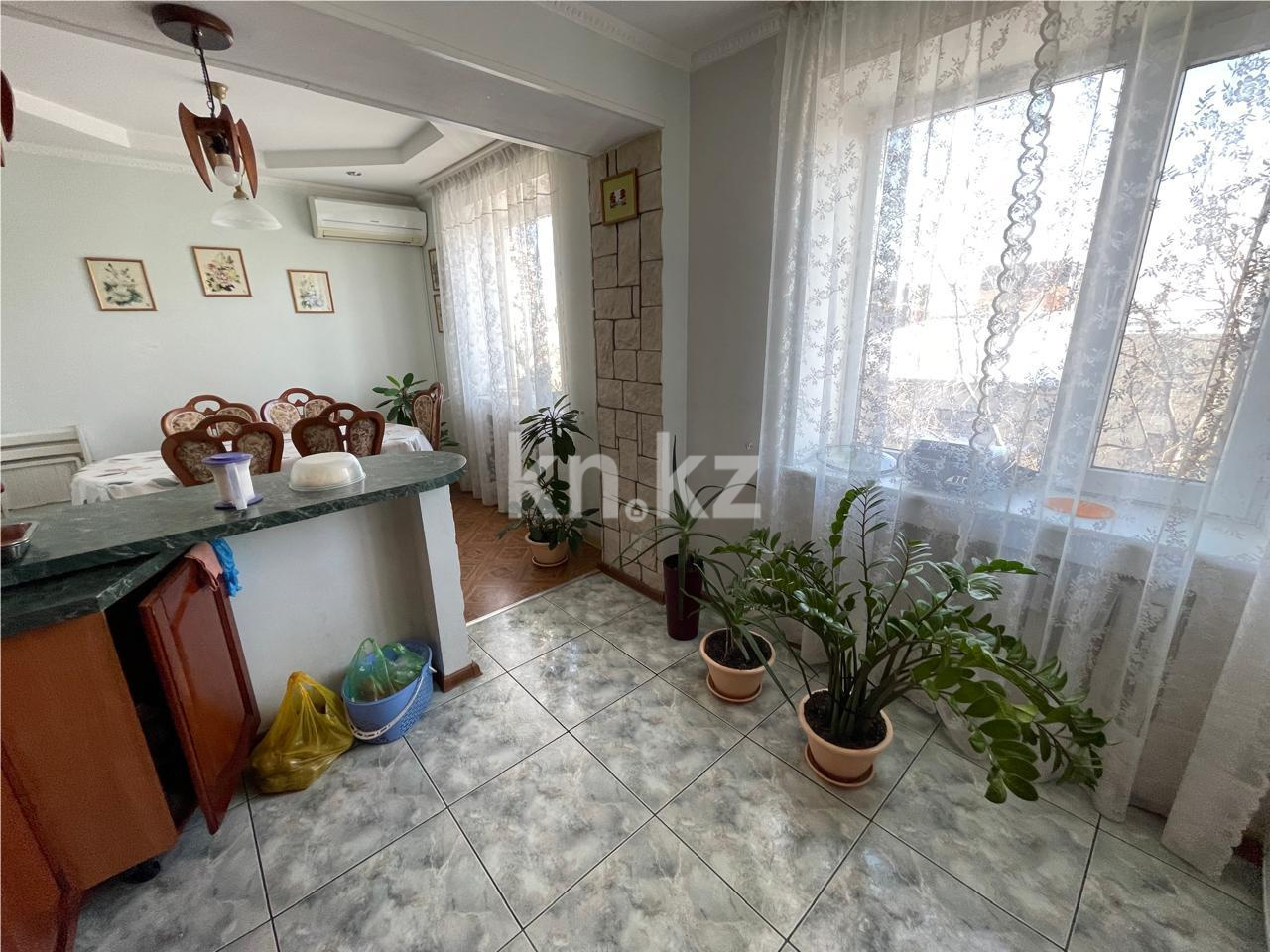 Продажа 4-комнатной квартиры, 114 м² в Караганде - фото 14