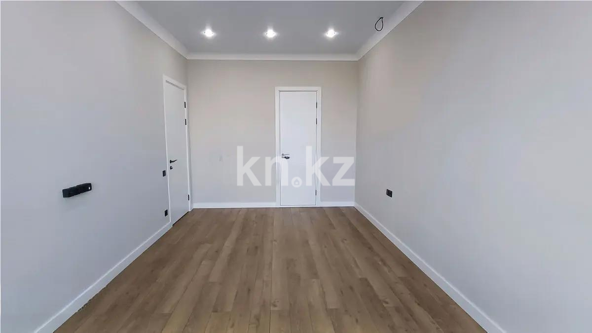 Продажа 4-комнатной квартиры, 122.3 м² в Астане - фото 3