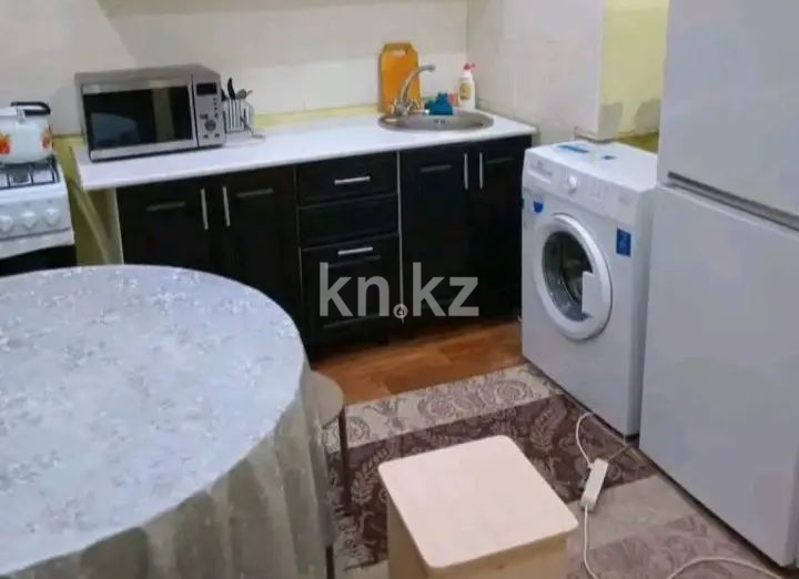 Аренда 2-комнатной квартиры посуточно, 46 м², мкр-н 8, дом  16 в Актау - фото 3