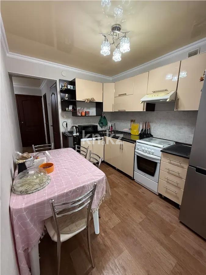Продажа 2-комнатной квартиры, 49 м², пр. Республики, дом  18 в Караганде - фото 8
