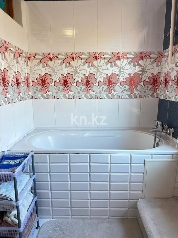 Продажа 3-комнатной квартиры, 90 м² в Караганде - фото 4
