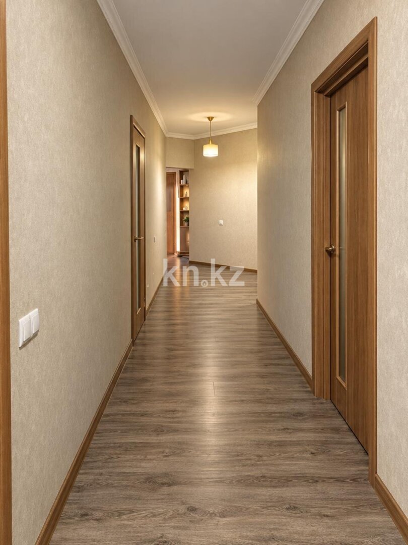 Продажа 5-комнатной квартиры, 137 м² в Астане - фото 11