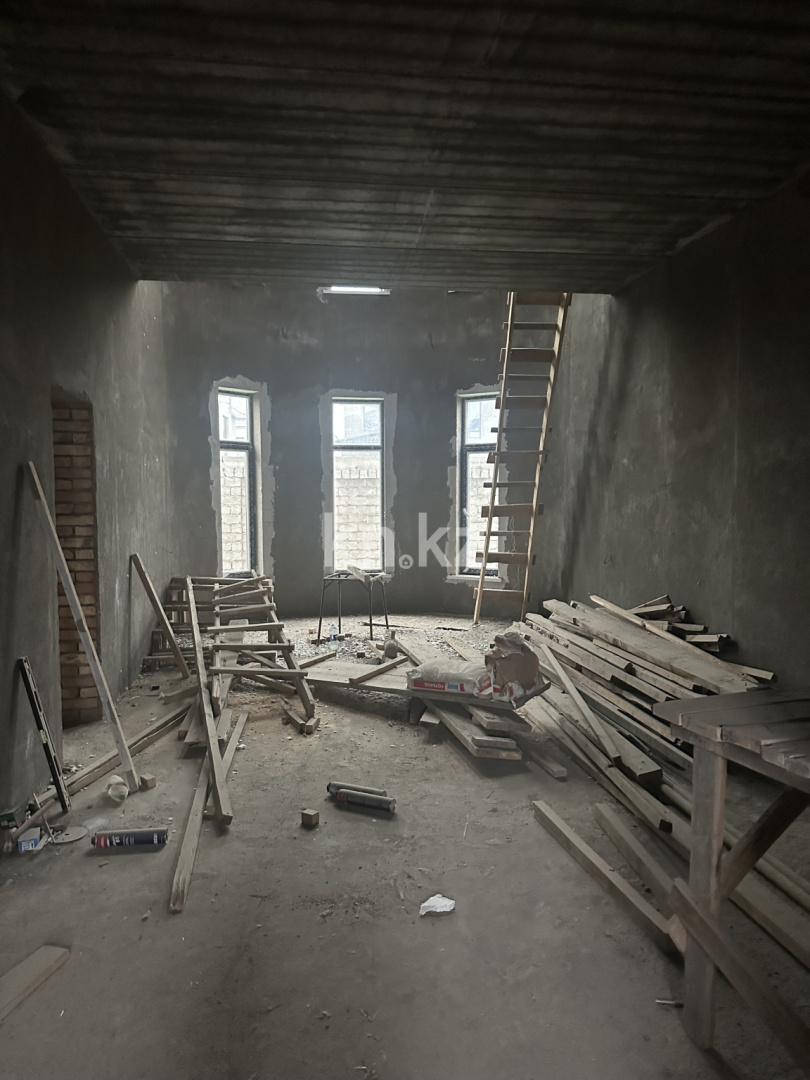 Продажа 7-комнатного дома, 300 м² в Шымкенте - фото 14