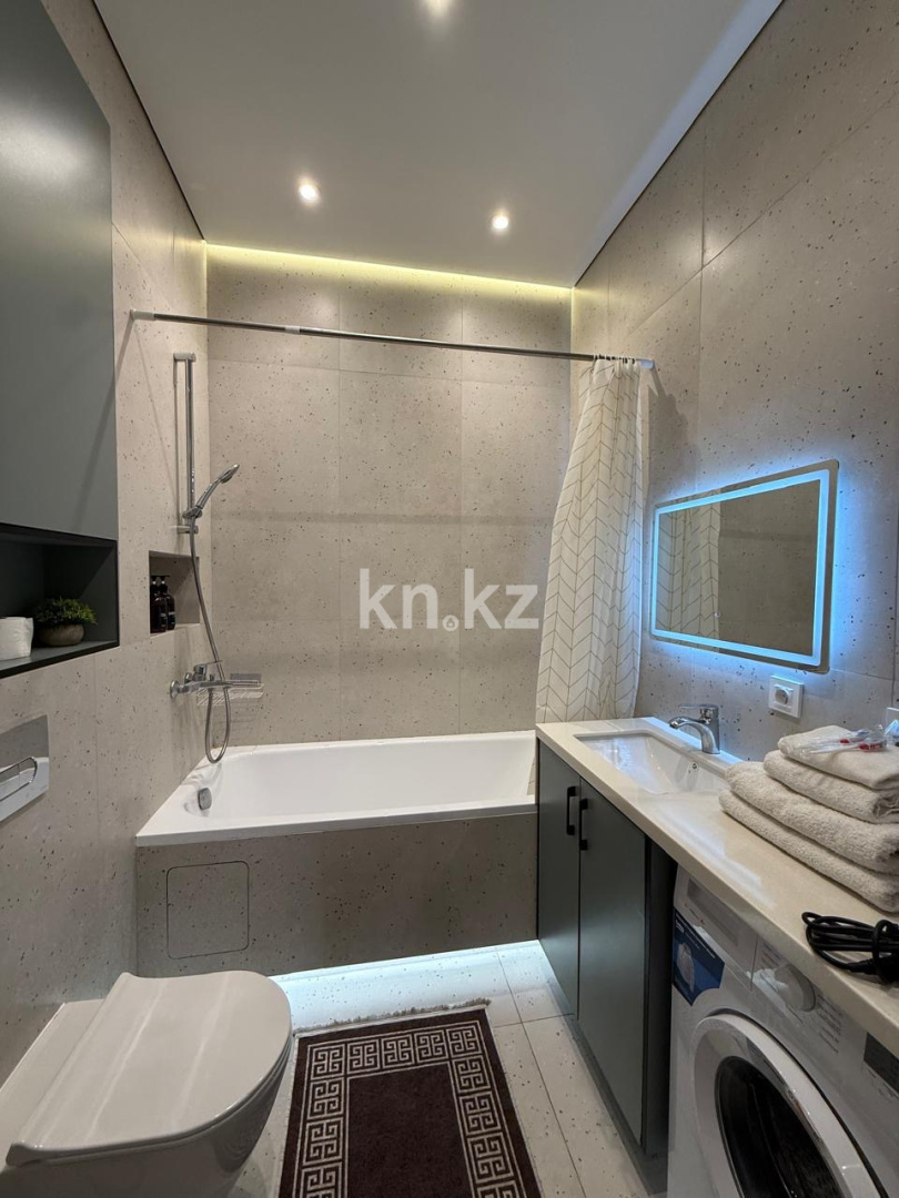 Аренда 3-комнатной квартиры посуточно, 79 м² в Алматы - фото 8