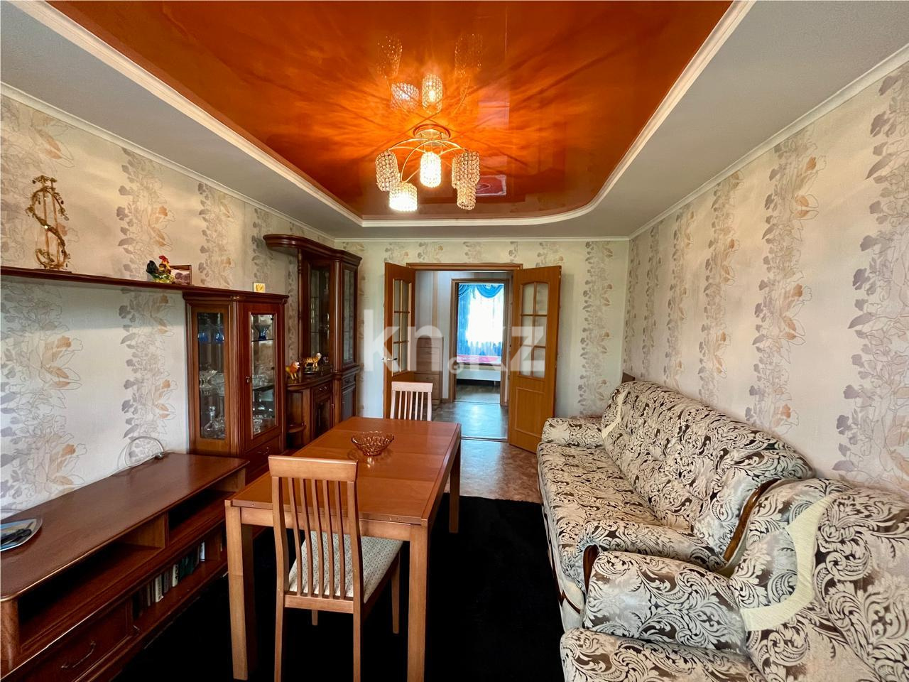 Продажа 3-комнатной квартиры, 61 м², ул. Маметовой в Караганде - фото 2
