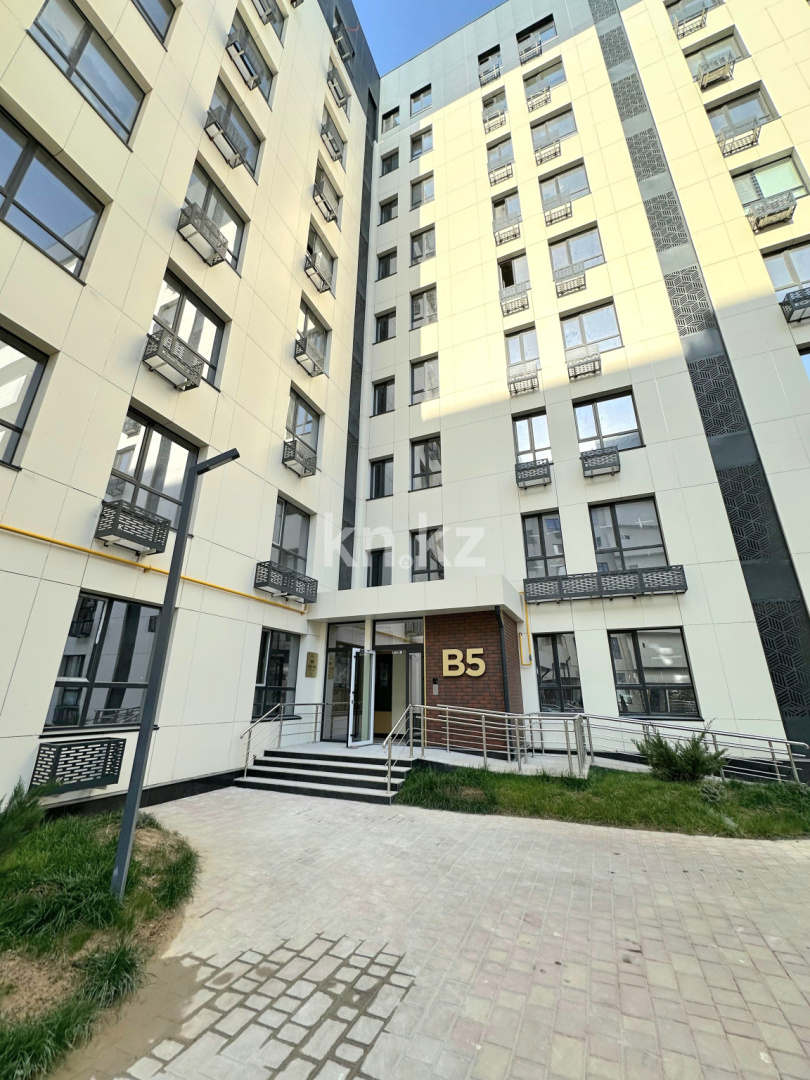 Продажа 2-комнатной квартиры, 79 м², ул. Байтерекова, дом  2б в Шымкенте - фото 4