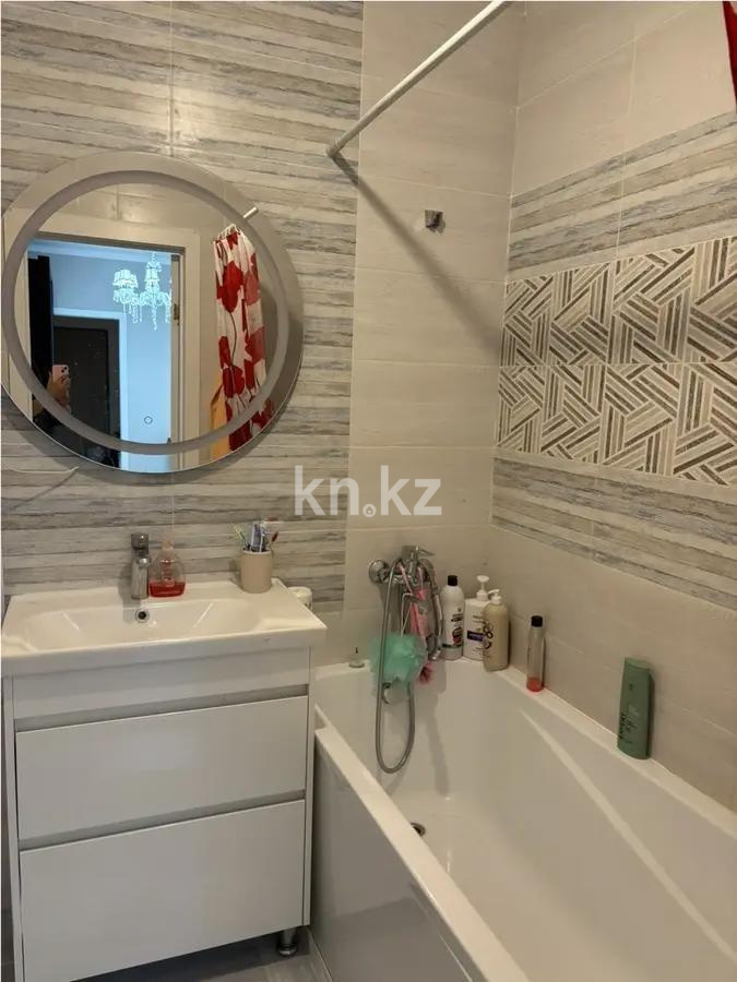 Продажа 4-комнатной квартиры, 107.1 м² в Астане - фото 4