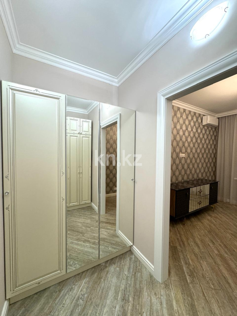 Продажа 4-комнатной квартиры, 133.8 м², ул. Туркестан, дом  28 - ул. Бухар жырау в Астане - фото 11