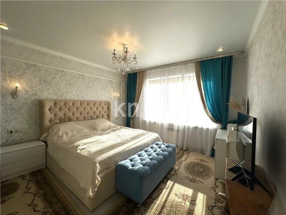 Продажа 3-комнатной квартиры, 104 м², пр. Республики, дом  42 в Караганде - фото 3