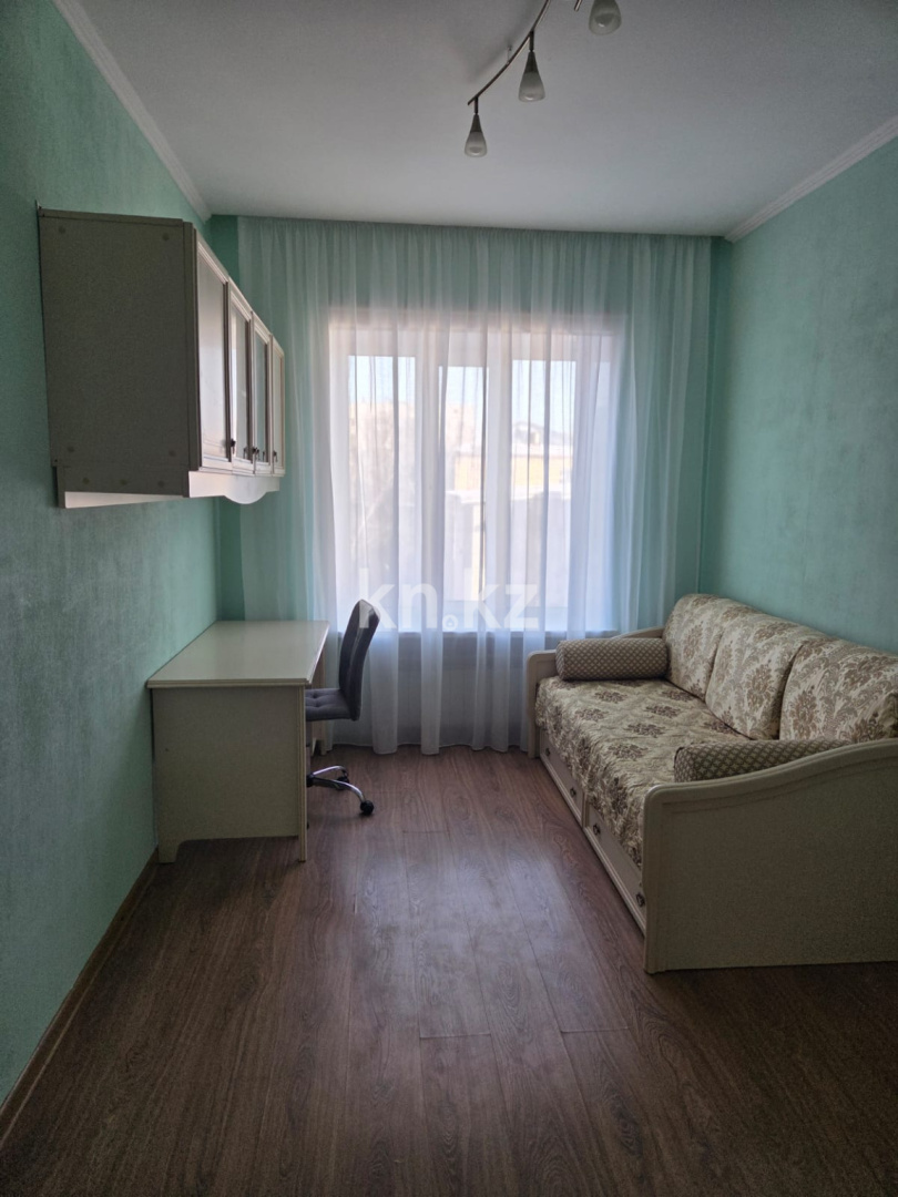 Аренда 3-комнатной квартиры, 82 м² в Караганде