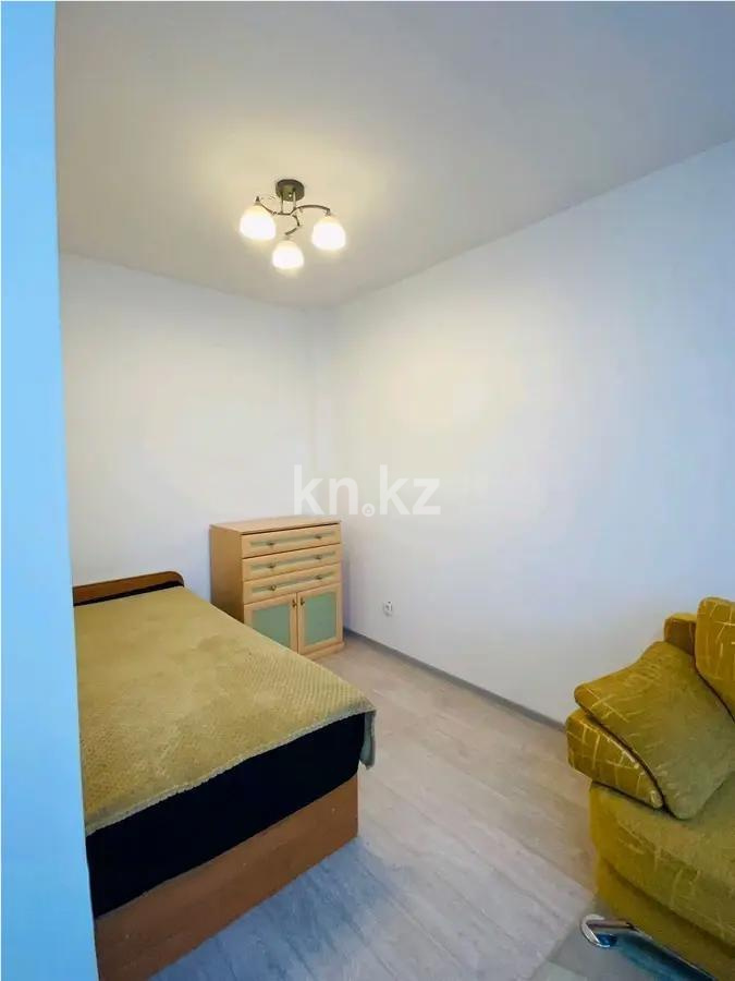 Продажа 1-комнатной квартиры, 37 м², ул. Момышулы, дом  26/3 в Караганде - фото 2