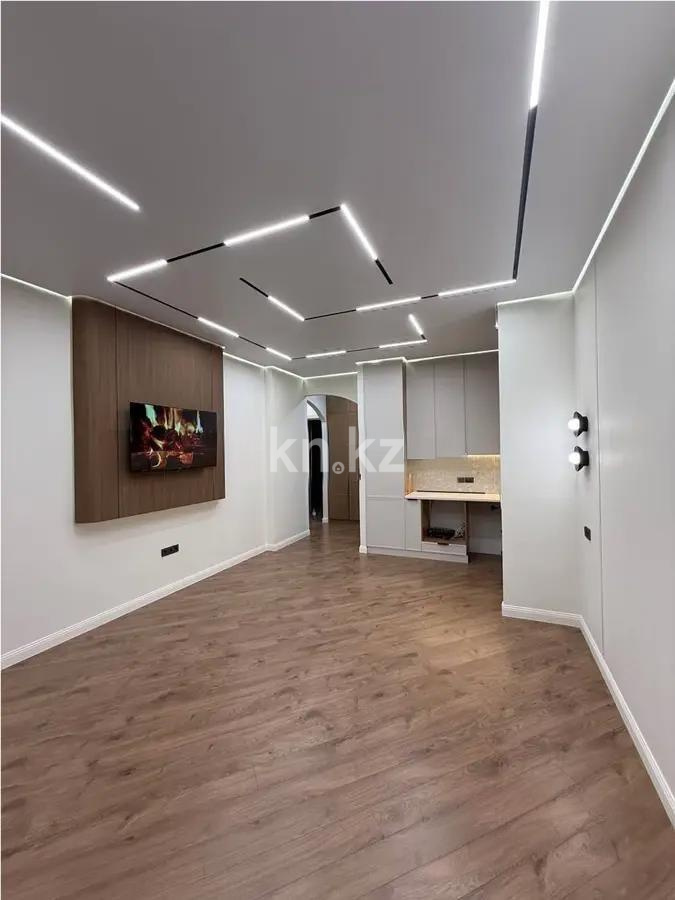 Продажа 3-комнатной квартиры, 65 м², ул. Сыганак, дом  28 в Астане - фото 2