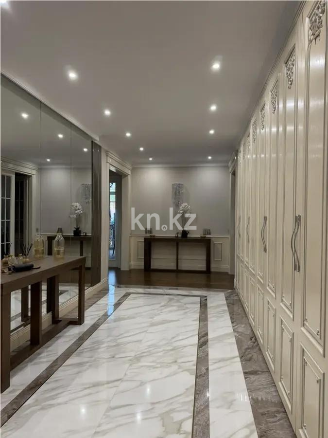 Продажа 5-комнатной квартиры, 250 м² в Алматы