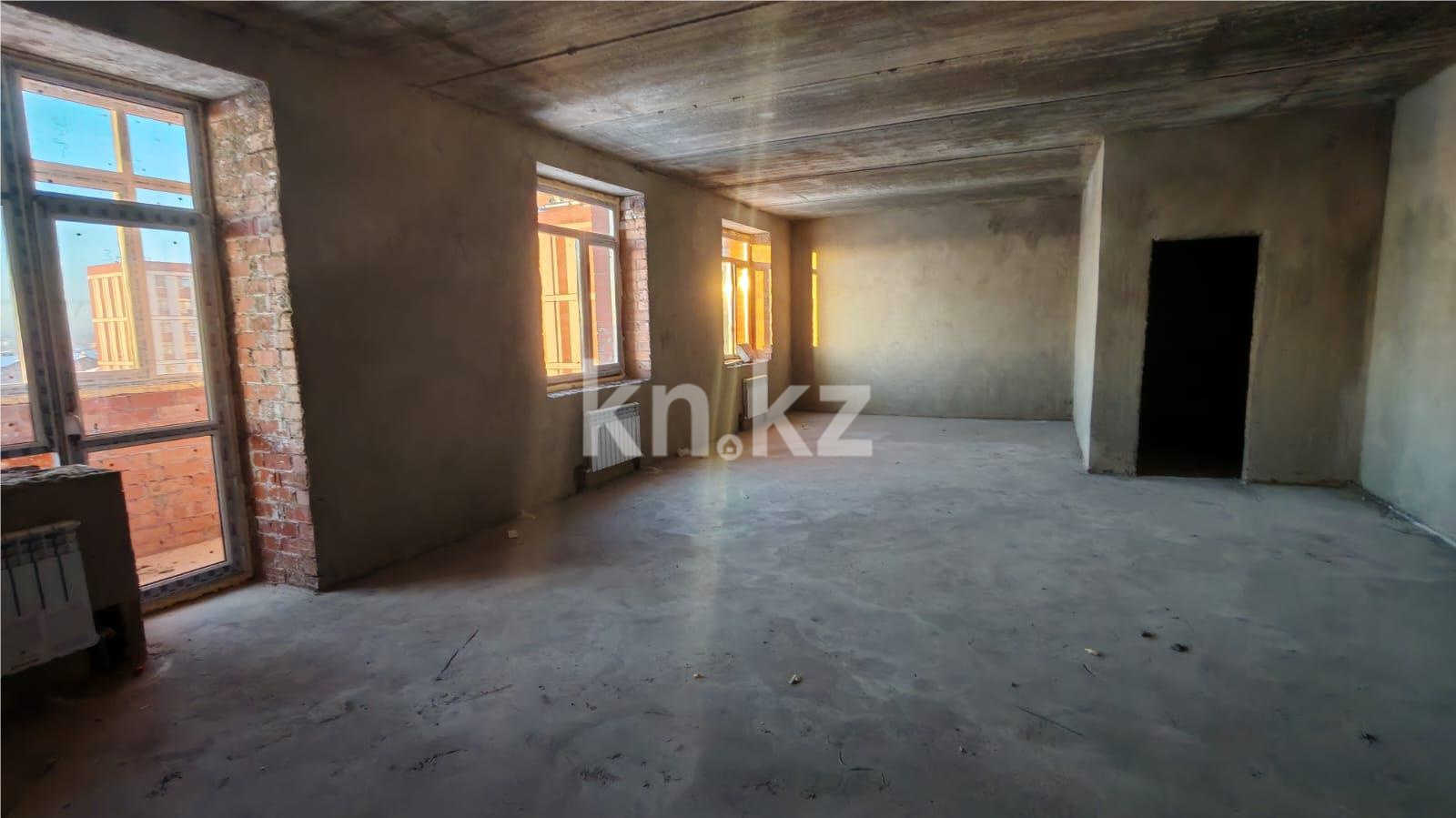 Продажа 2-комнатной квартиры, 65 м² в Караганде