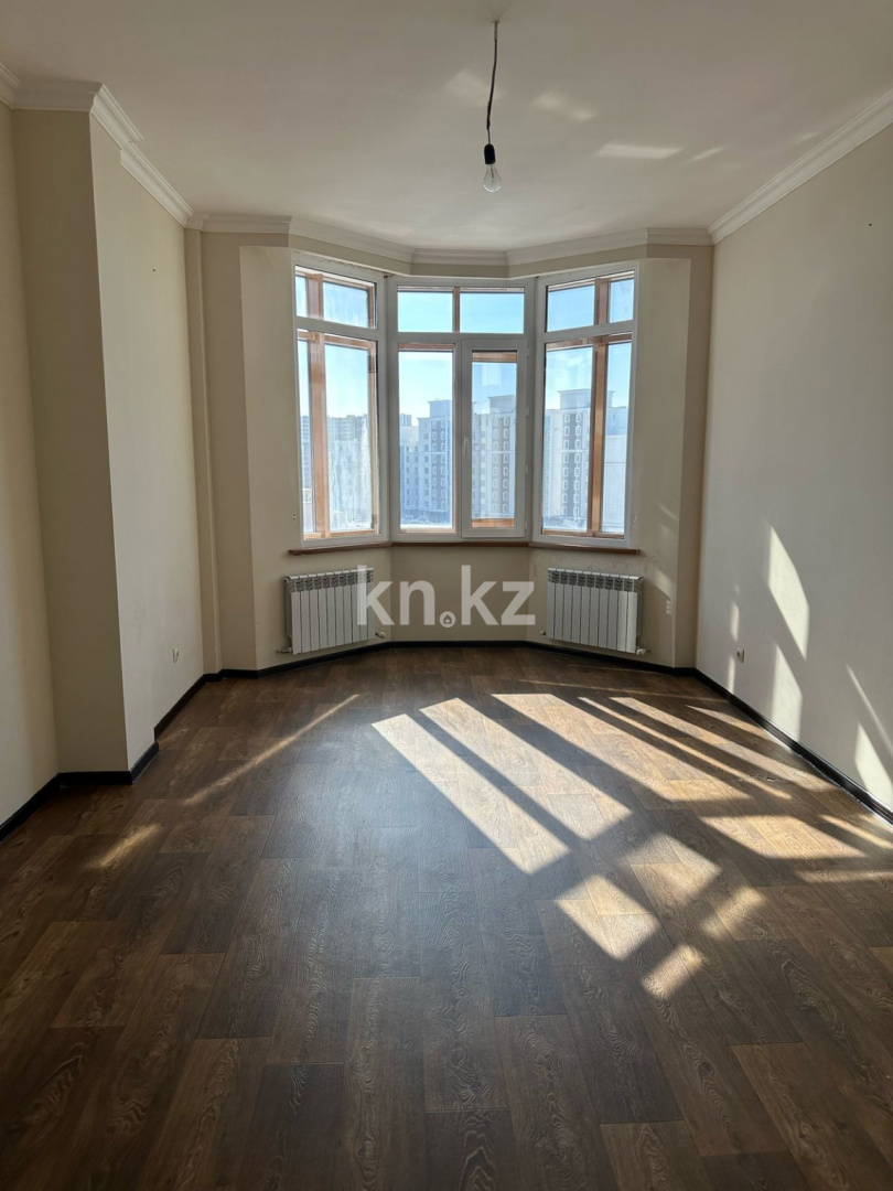 Продажа 2-комнатной квартиры, 82 м² в Астане