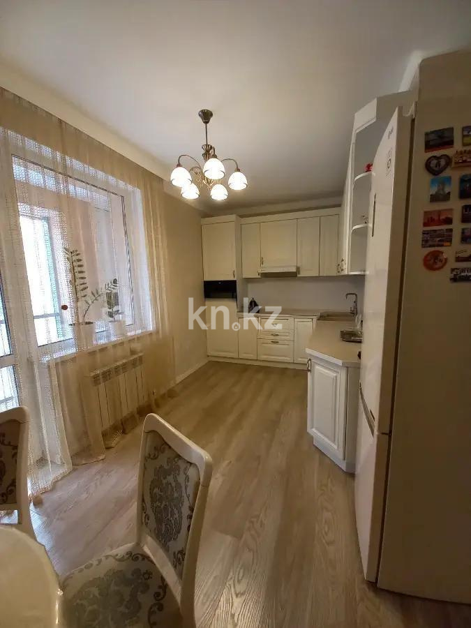 Продажа 3-комнатной квартиры, 92 м², ул. Бокейхана, дом  42 в Астане - фото 4