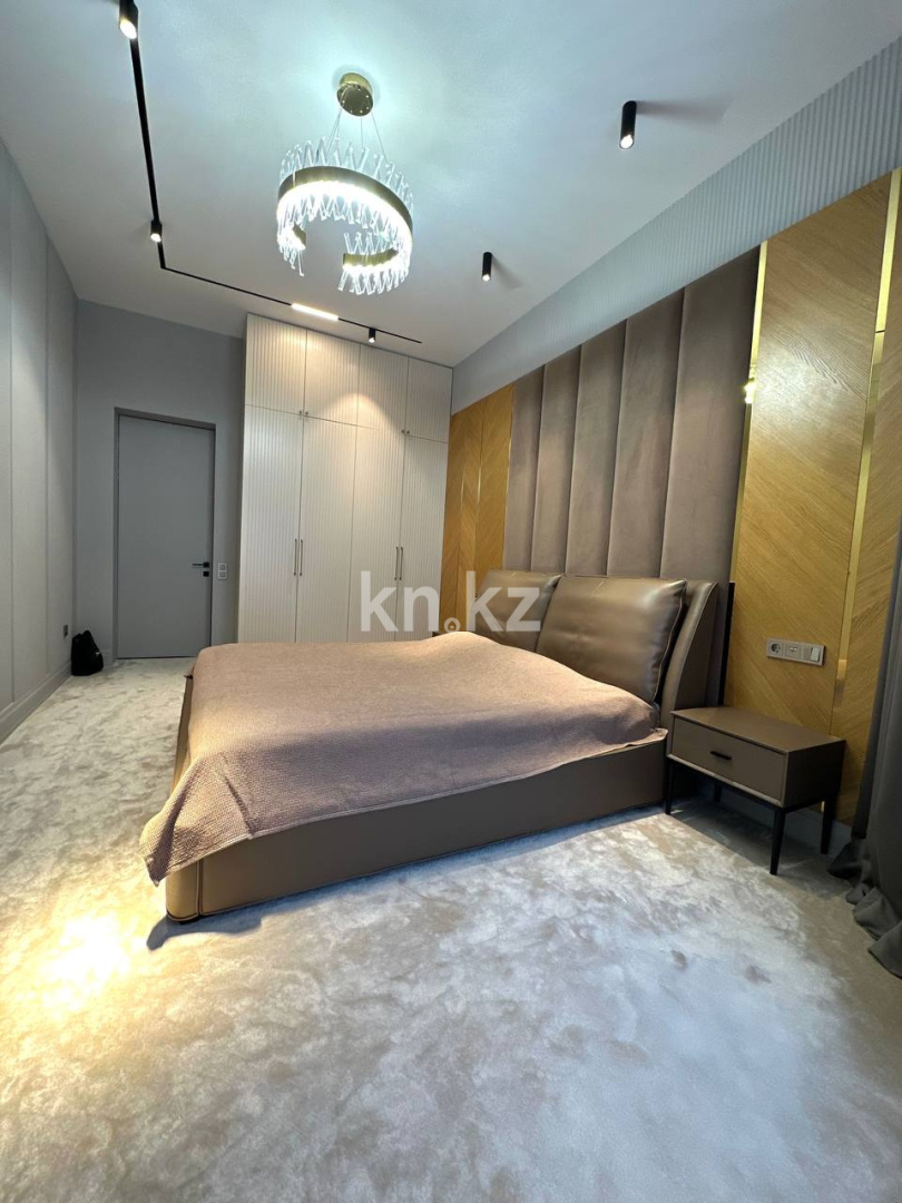 Продажа 4-комнатной квартиры, 151 м², ул. Арайлы в Алматы - фото 2