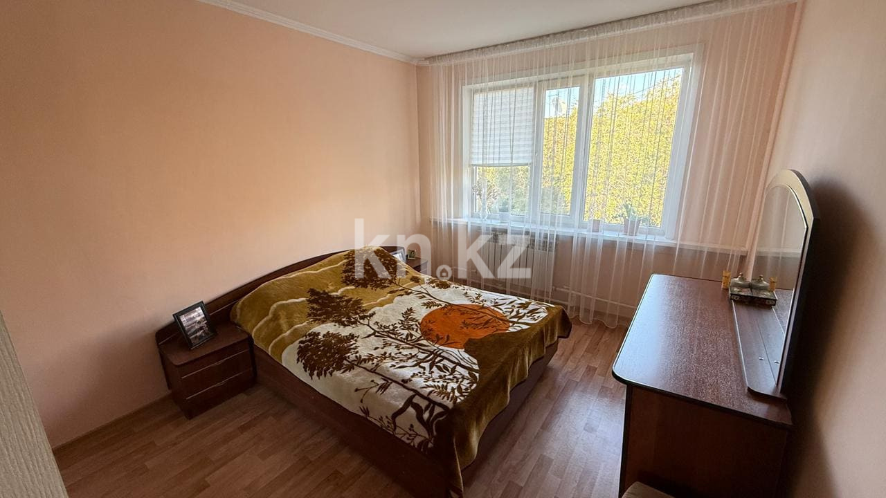 Продажа 3-комнатной квартиры, 64.4 м², ул. Дюсембекова, дом  57 в Караганде - фото 4