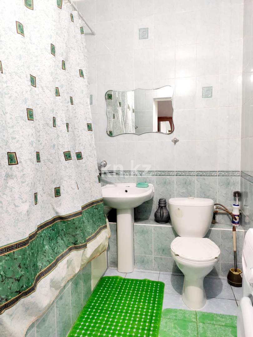 Аренда 1-комнатной квартиры посуточно, 40 м², мкр-н Аксай-1а, дом  31а - пр. Райымбека в Алматы - фото 7