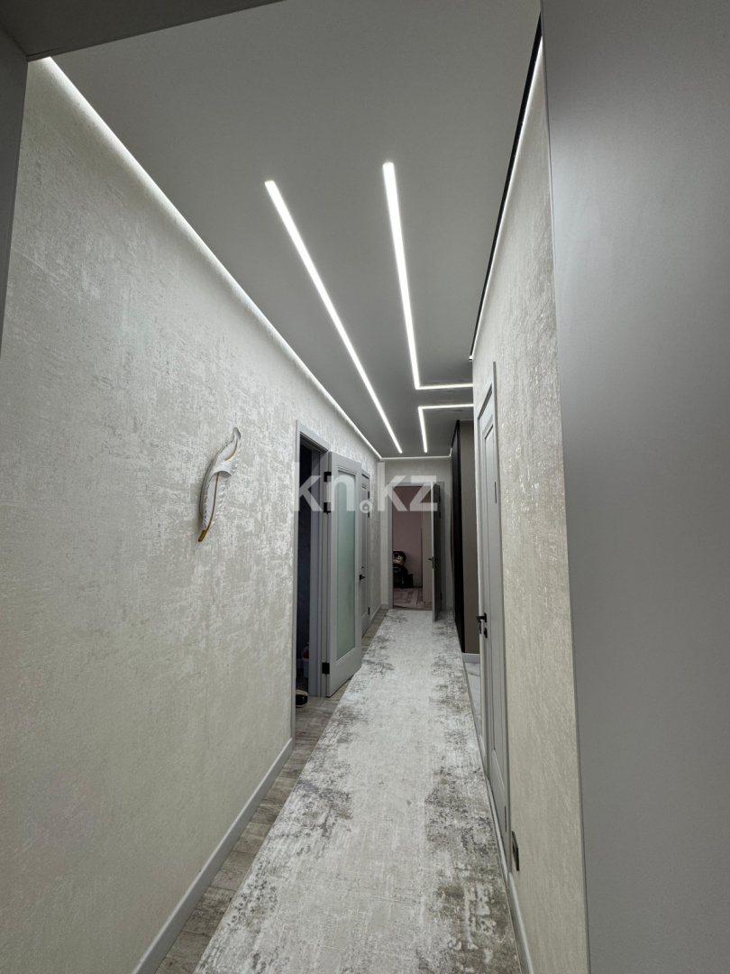 Продажа 4-комнатной квартиры, 105 м², ул. Таттимбета, дом  35 в Караганде - фото 14