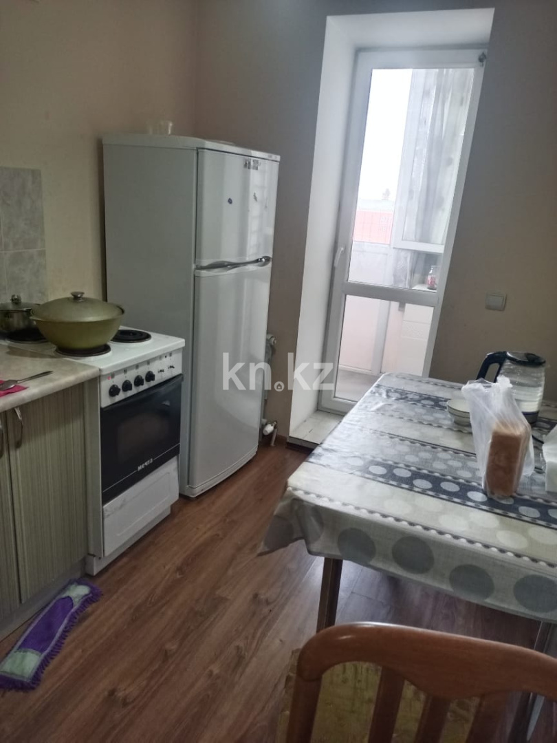 Аренда 1-комнатной квартиры, 40 м², ул. Карасай батыра, дом  22г в Астане