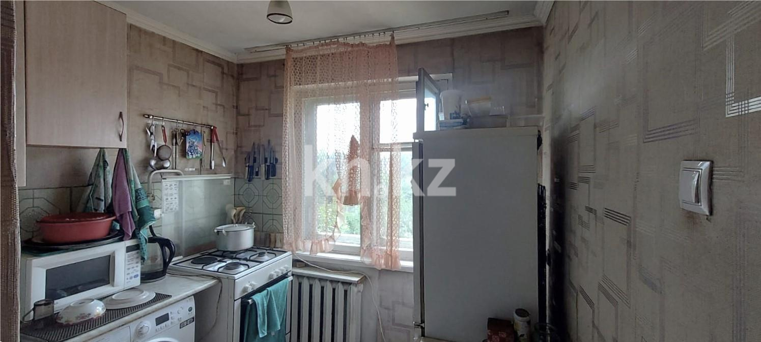 Продажа 3-комнатной квартиры, 59 м², пр. Назарбаева, дом  63 в Караганде - фото 7