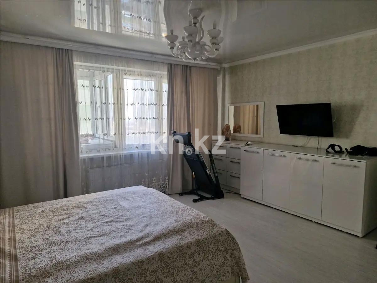 Продажа 3-комнатной квартиры, 120 м², ул. Толе би, дом  286/5 в Алматы - фото 2