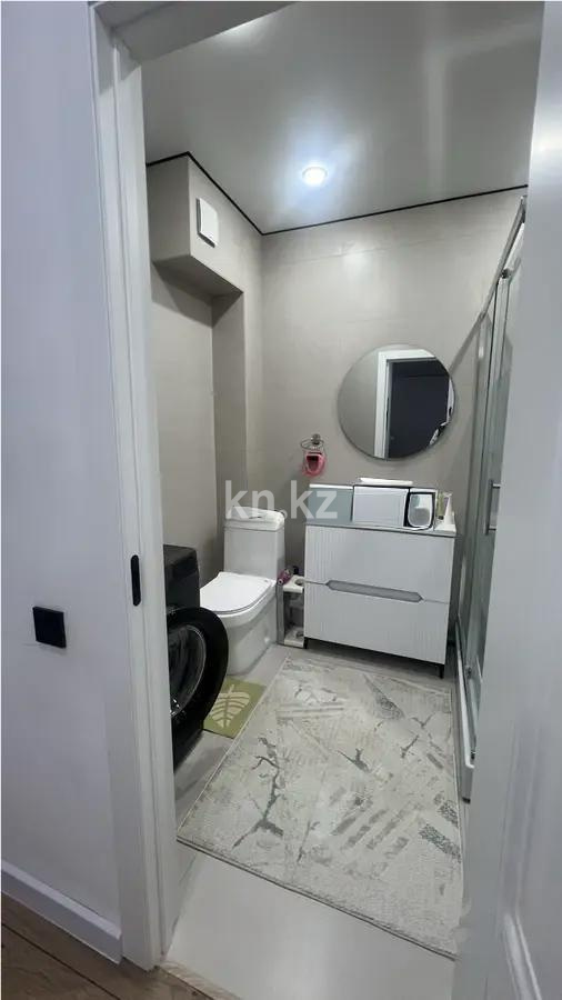 Продажа 2-комнатной квартиры, 61.7 м² в Алматы - фото 4