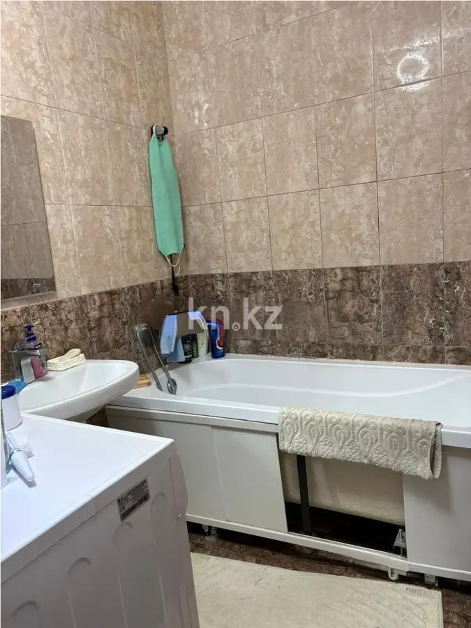 Продажа 2-комнатной квартиры, 50.5 м² в Алматы - фото 4