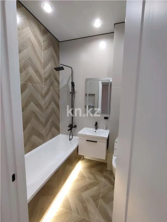 Продажа 2-комнатной квартиры, 37 м², ул. Казыбек би, дом  41/1 в Астане - фото 4