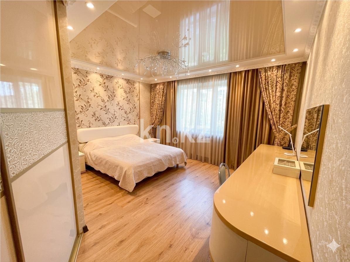 Продажа 4-комнатной квартиры, 93 м² в Караганде - фото 4