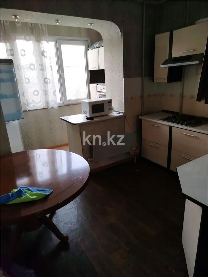 Продажа 3-комнатной квартиры, 69.6 м² в Алматы - фото 3