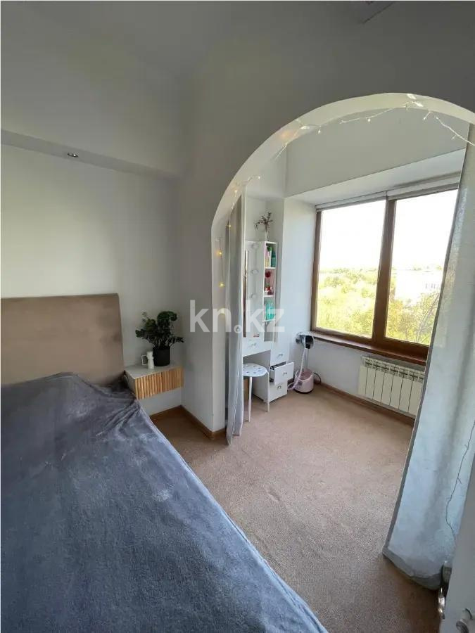 Продажа 3-комнатной квартиры, 75 м², ул. Желтоксан, дом  24 в Алматы - фото 2