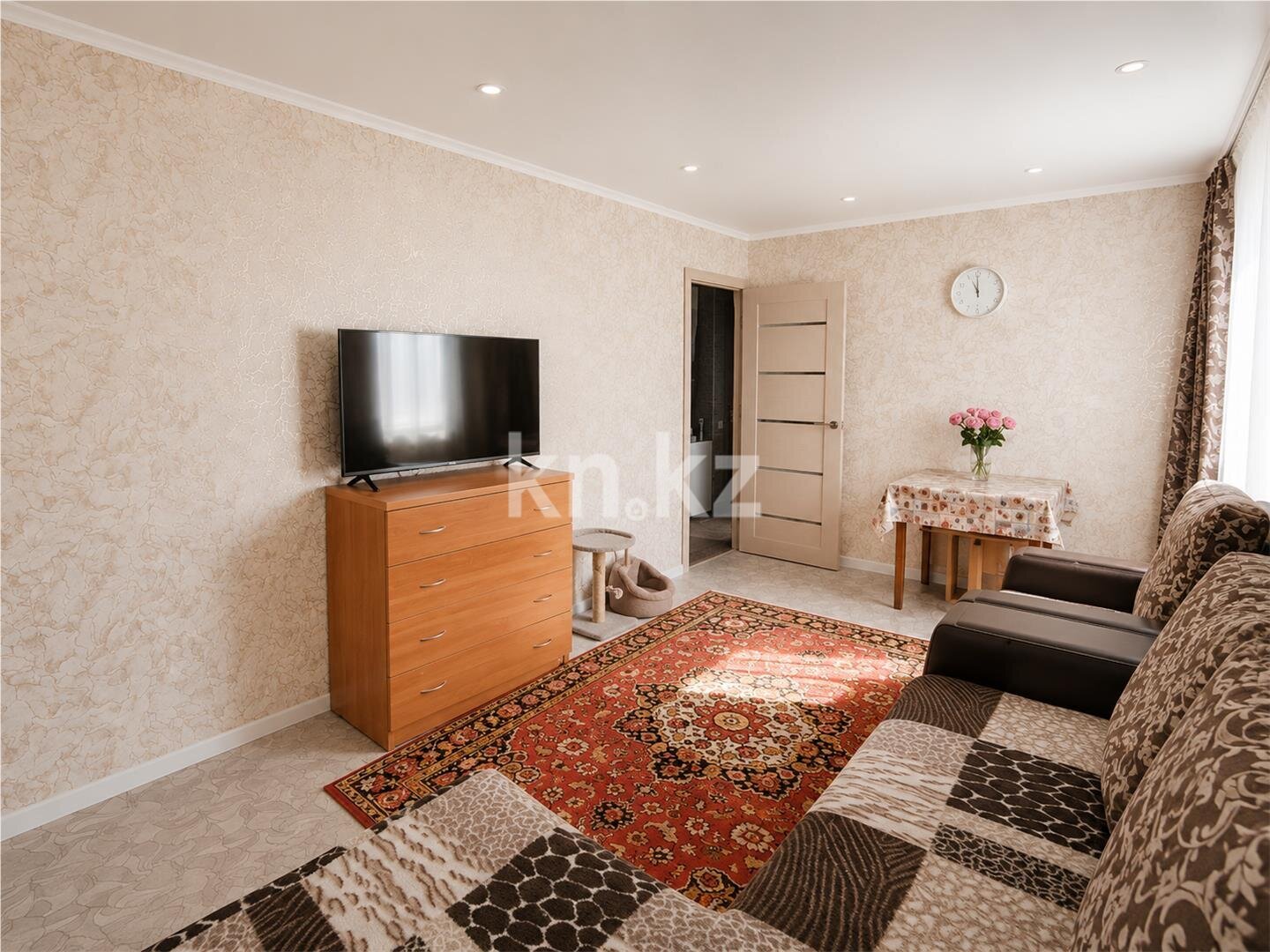 Продажа 3-комнатной квартиры, 65 м² в Караганде - фото 2