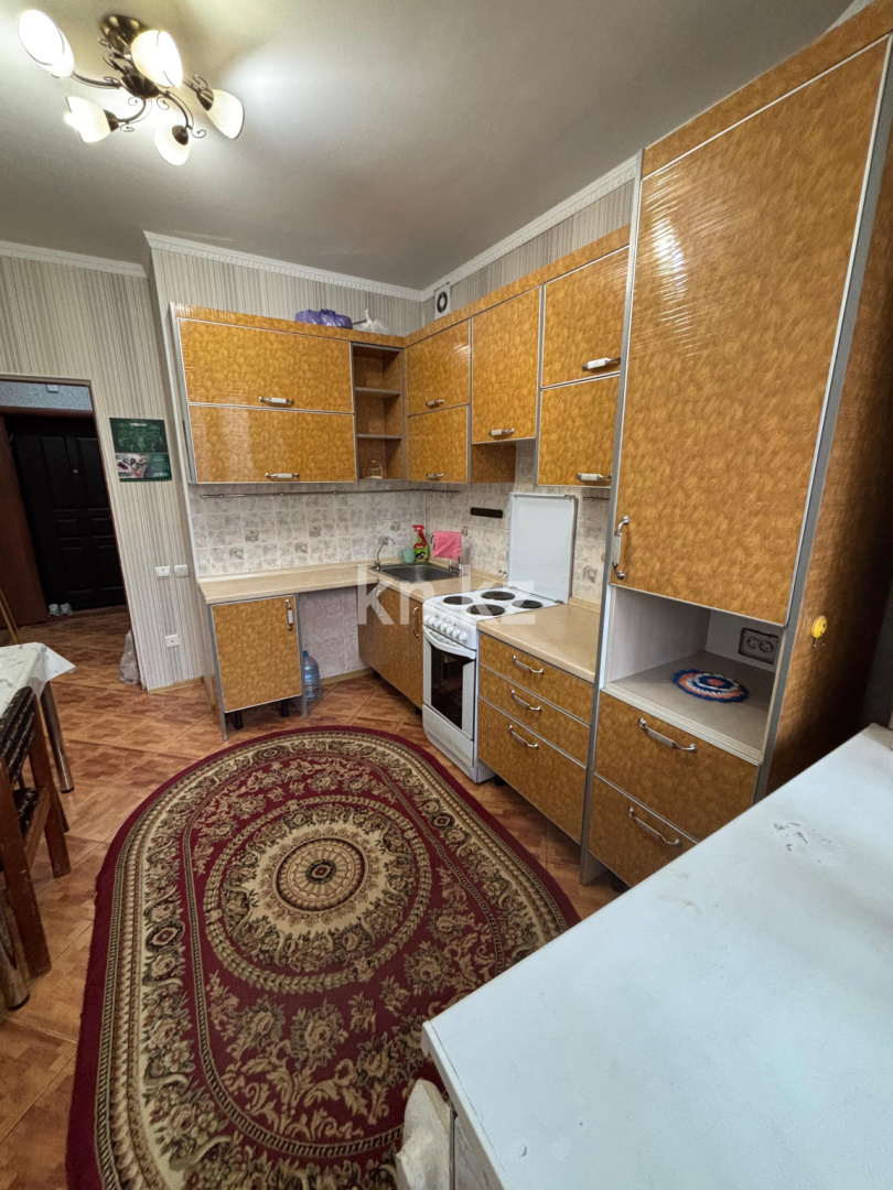 Аренда 2-комнатной квартиры, 70 м² в Астане