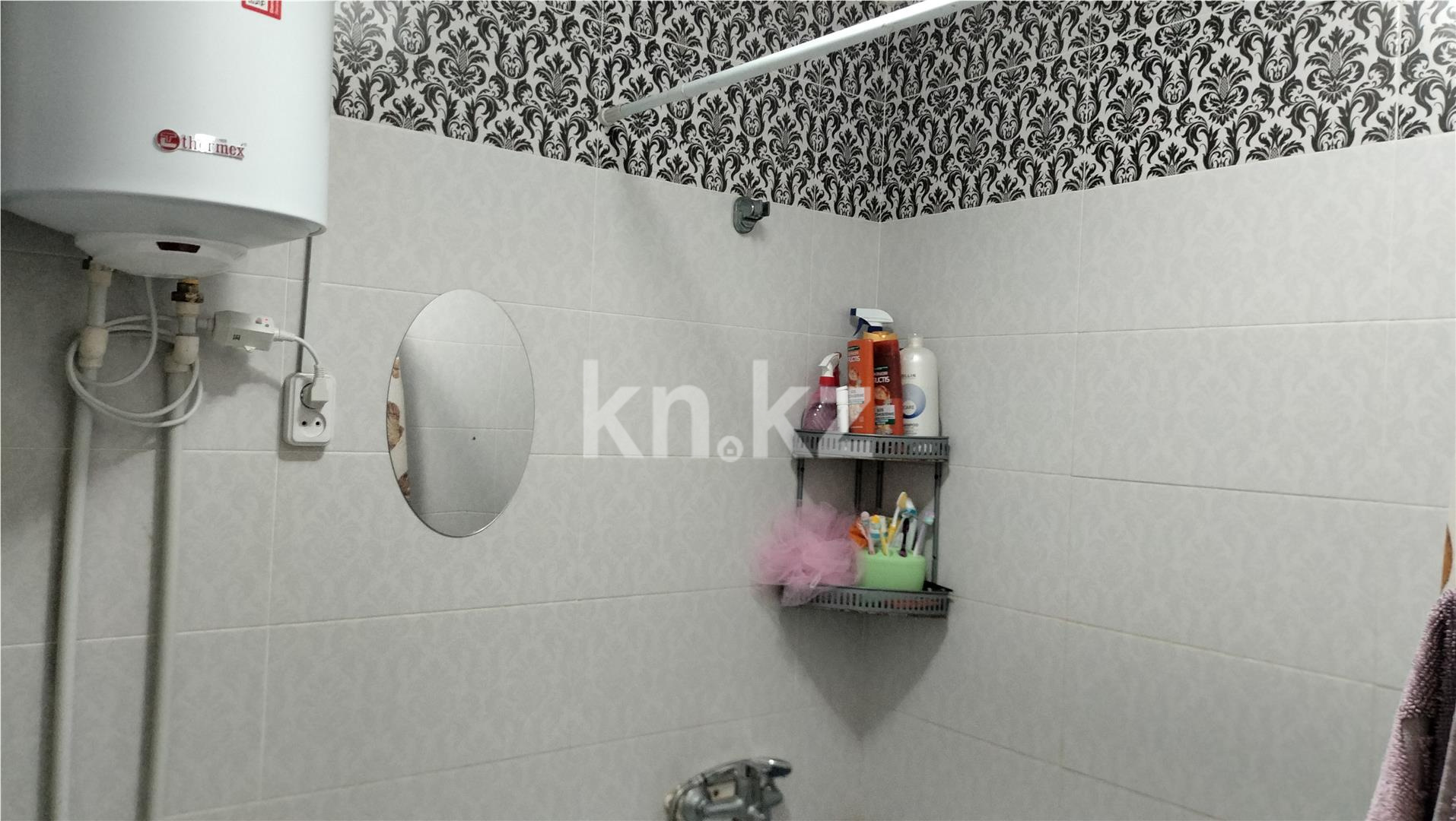 Продажа 3-комнатной квартиры, 57 м², 12-й мкр. в Караганде - фото 14