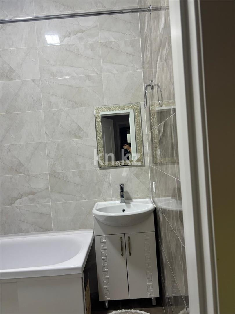 Продажа 2-комнатной квартиры, 45 м², мкр-н Алтын Арка в Караганде - фото 9