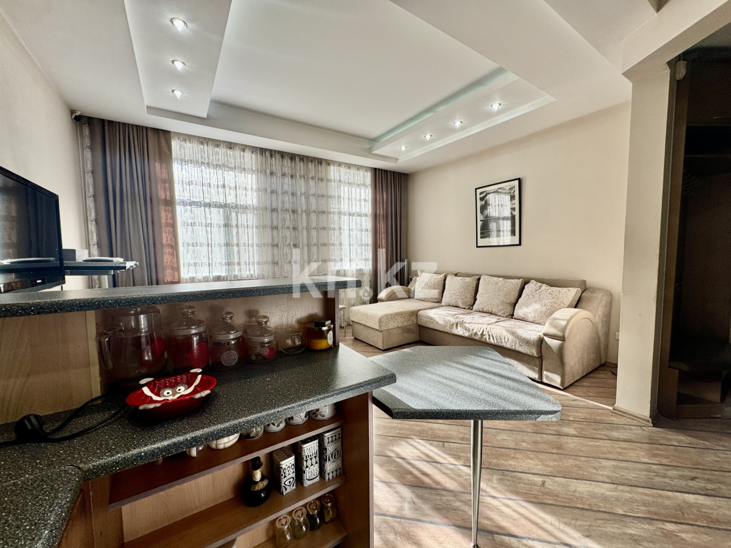 Продажа 3-комнатной квартиры, 66.2 м², ул. Абая, дом  26 в Караганде - фото 5